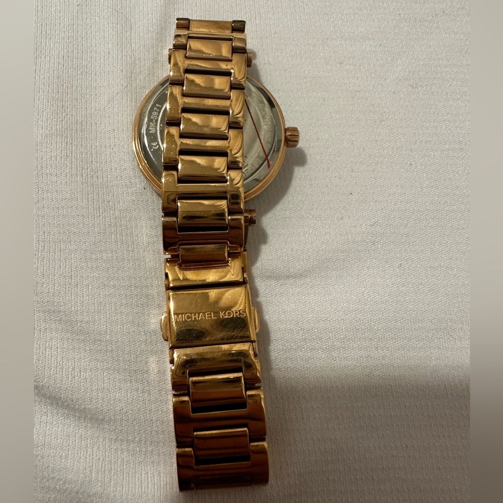 Michael Kors Watch - Picture 3 of 3